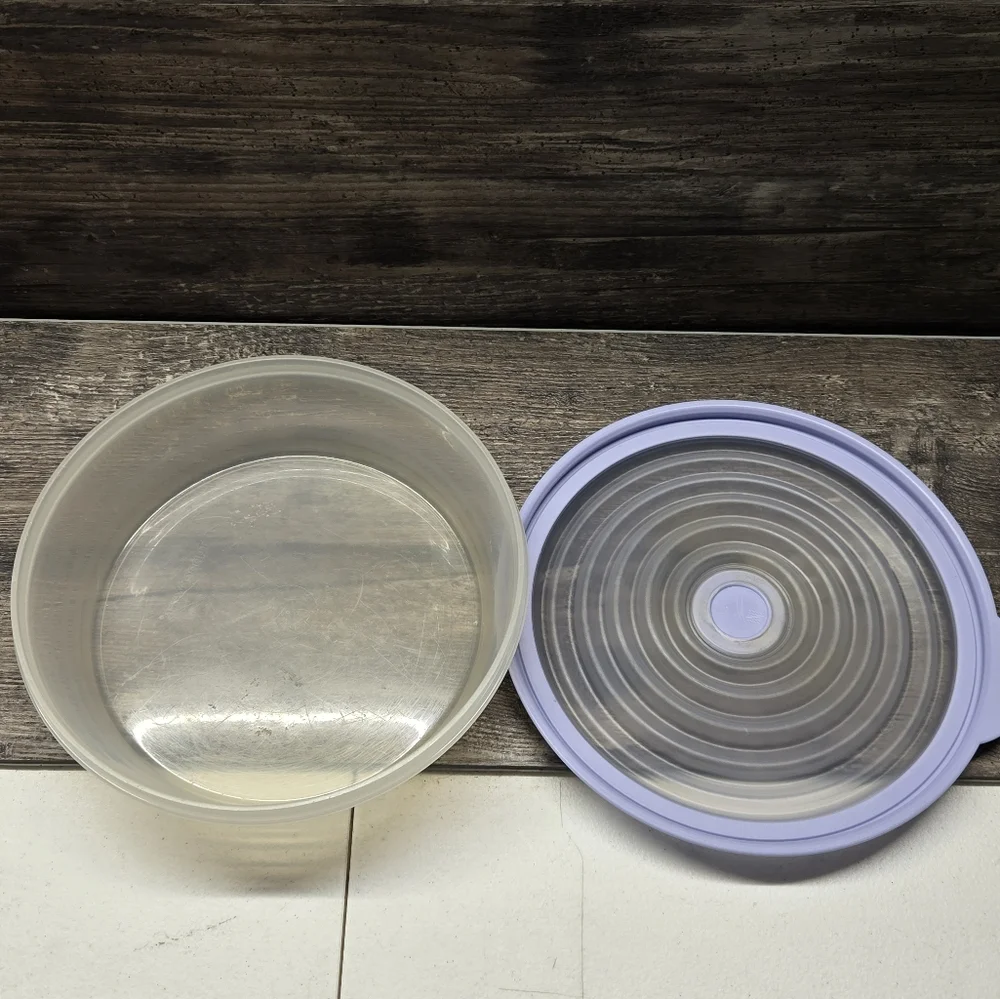 TUPPERWARE STUFFABLES 6‎ CUPS ROUND BOWL CONTAINER WITH LID #5316